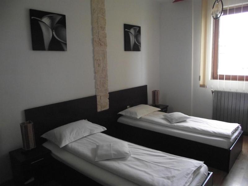 Pensiunea Pedro Cluj-Napoca Kamer foto